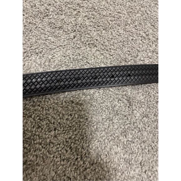 Vera Pelle Genuine Leather Made in Italy 10/30 Black Leather Belt